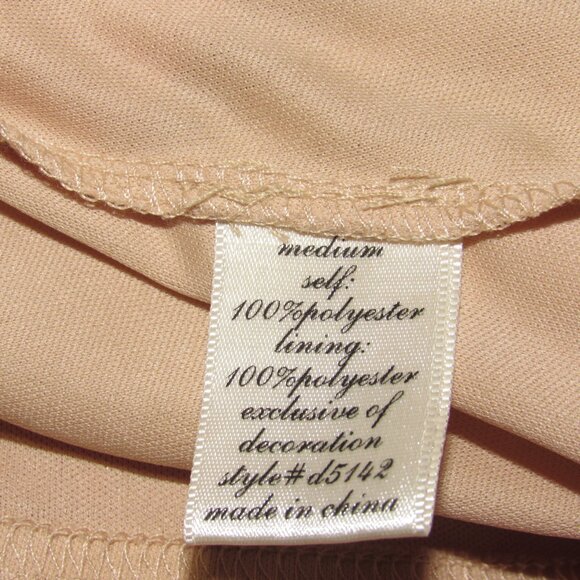 NWT Alya x Francesca’s Red Lace Fit & Flare Dress –  Scallop Hem Size M Romantic - Picture 7 of 8